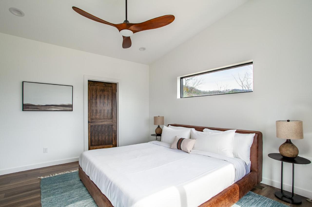 3 Pines Lodges Luxury Mountain View Hot Tub Sevierville Exteriör bild